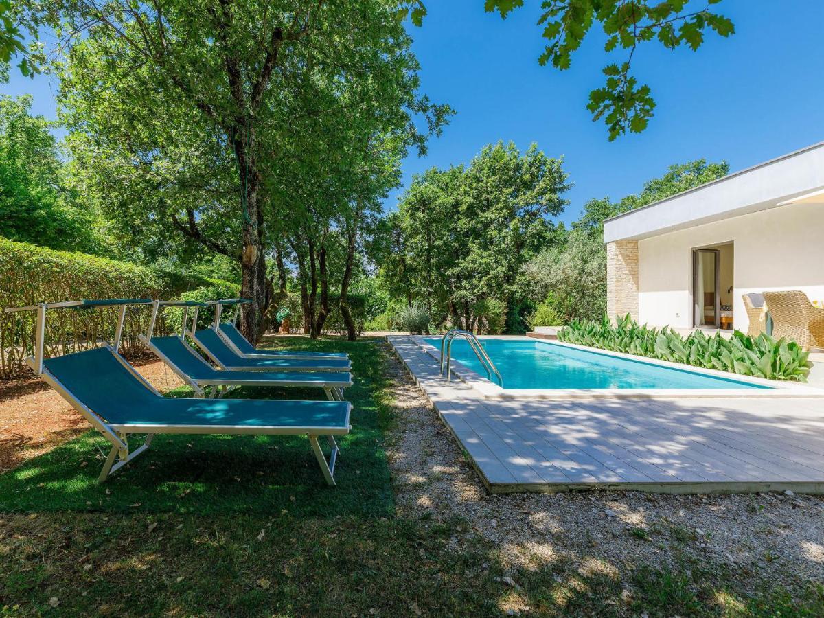 Holiday Home Villa Frleti By Interhome Ουμάγκ Εξωτερικό φωτογραφία