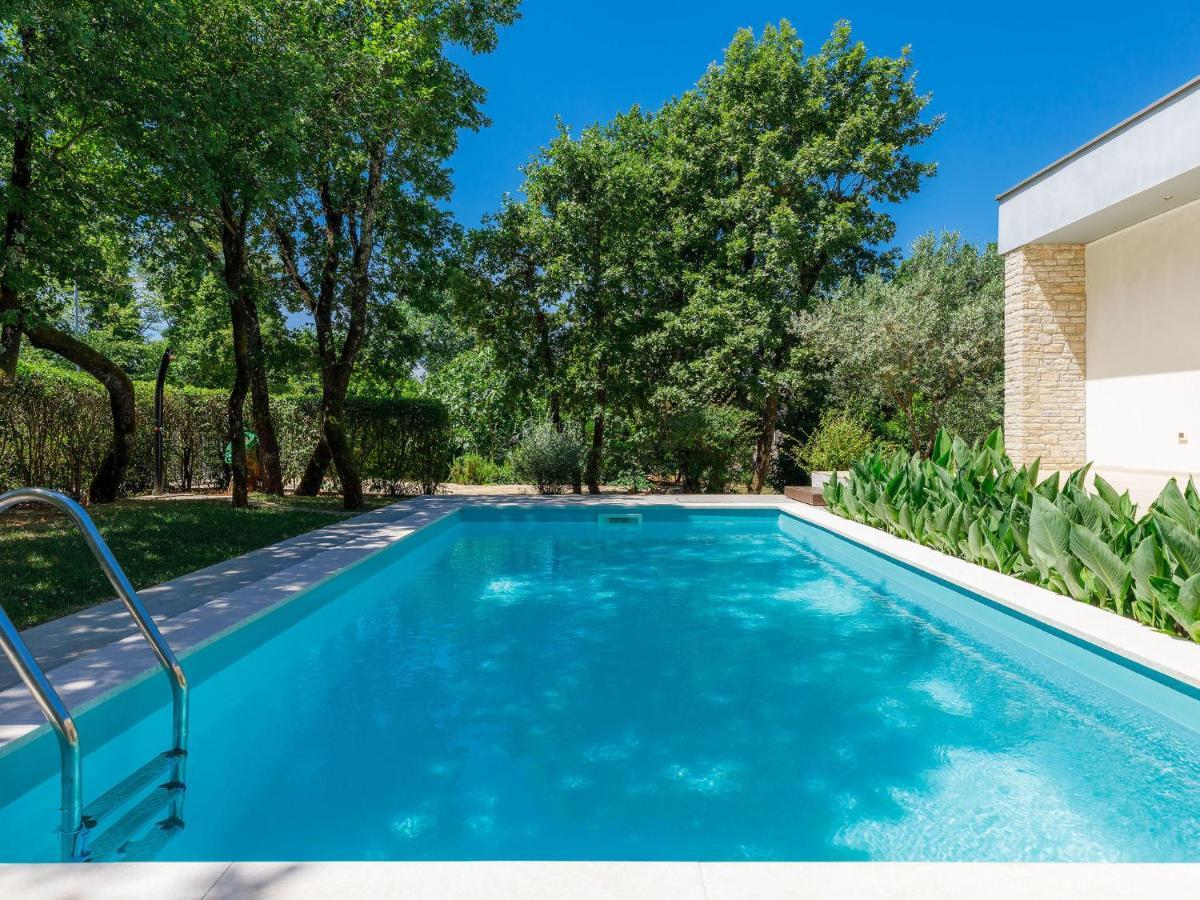 Holiday Home Villa Frleti By Interhome Ουμάγκ Εξωτερικό φωτογραφία